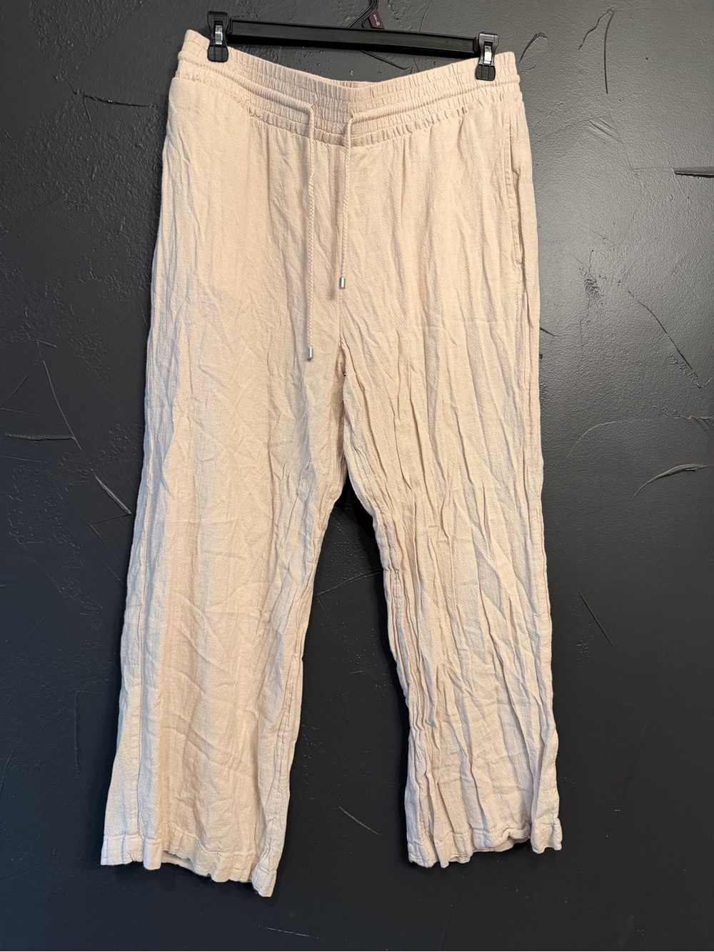 Time and Tru Light Beige Drawstring Lounge pants